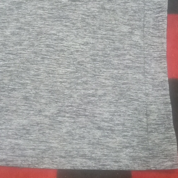 Under Armour heatgear hoodie (S) - Picture 2 of 5